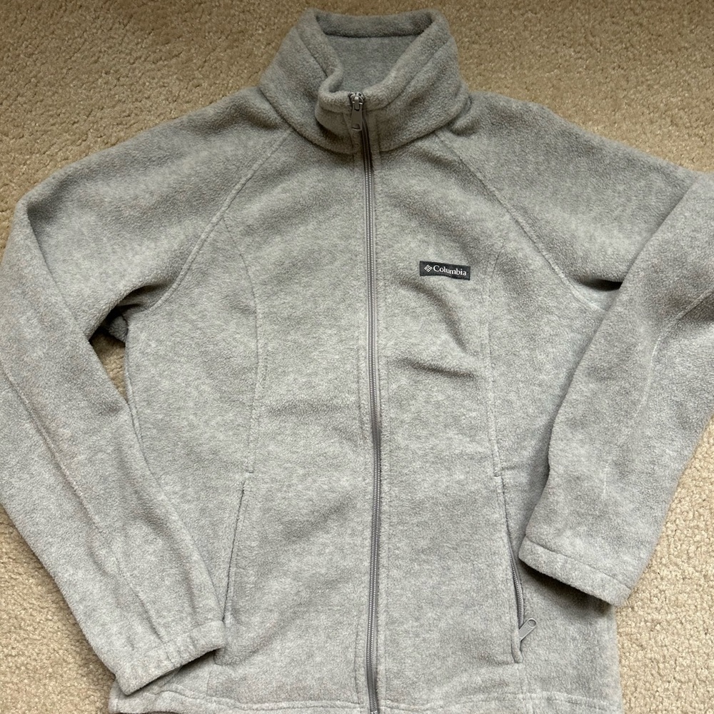 Columbia Light Gray Fleece Jacket